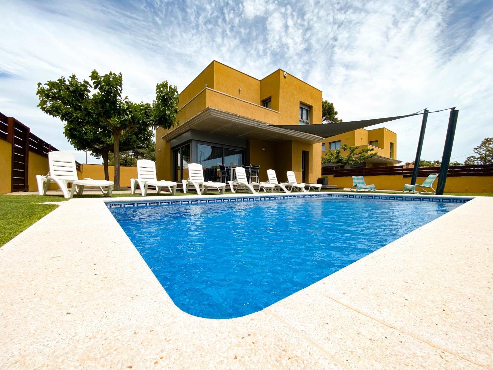Villa Alegria L' Escala Bagian luar foto