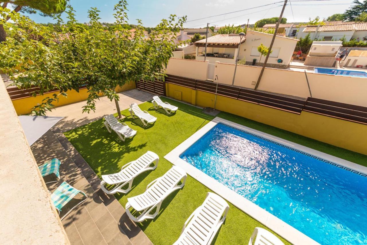 Villa Alegria L' Escala Bagian luar foto